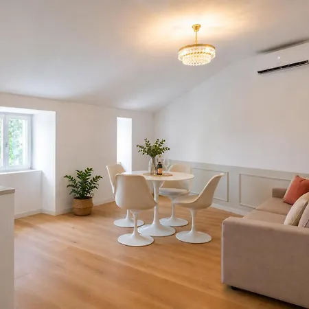 Homes Luxury In The Center Триест