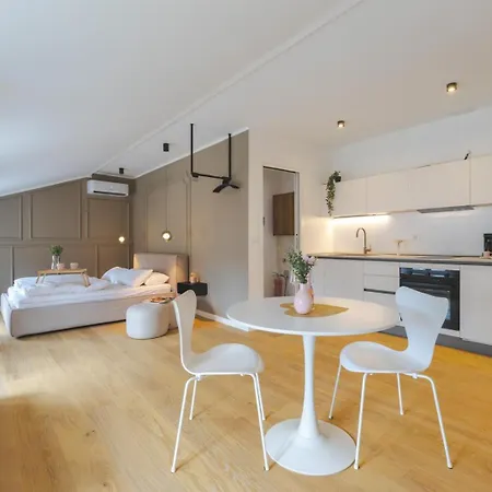 Homes Luxury In The Center Триест